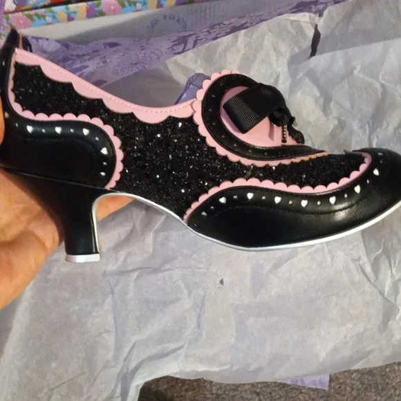 New Glitter Black JAZZ CAT IRREGULAR CHOICE heels, size 10.5, 41 - Picture 9 of 11